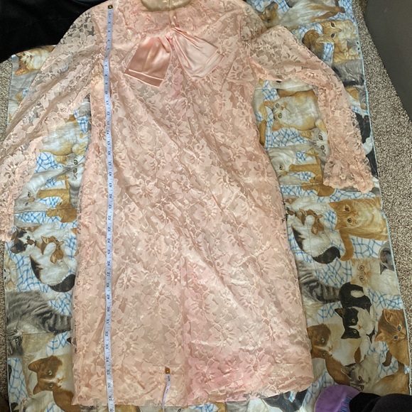 Vintage 60s baby pink lace/ bow dress - Picture 8 of 9